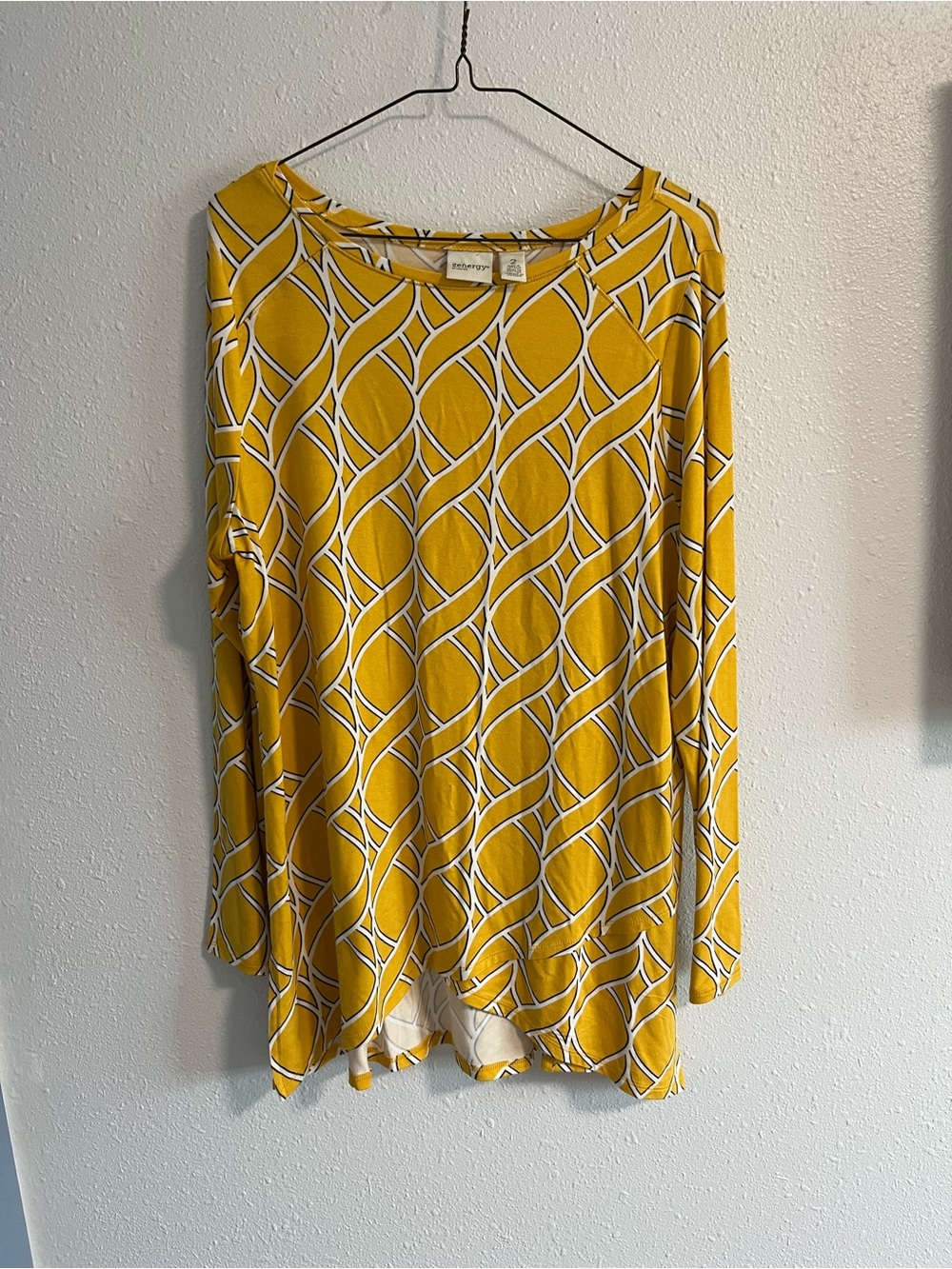 Energy by Chicos’s Yellow Geometric Long-Sleeve Tunic Size Large